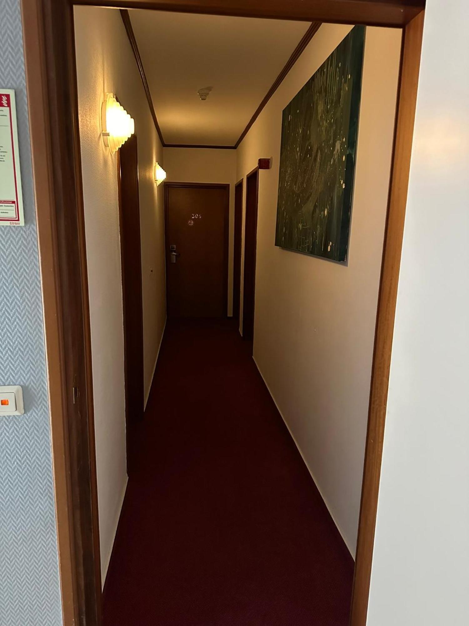Yasha Hotel Люксембург Екстер'єр фото