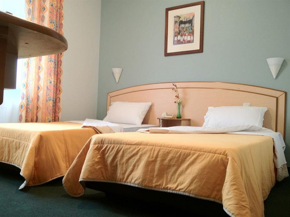Yasha Hotel Люксембург Екстер'єр фото