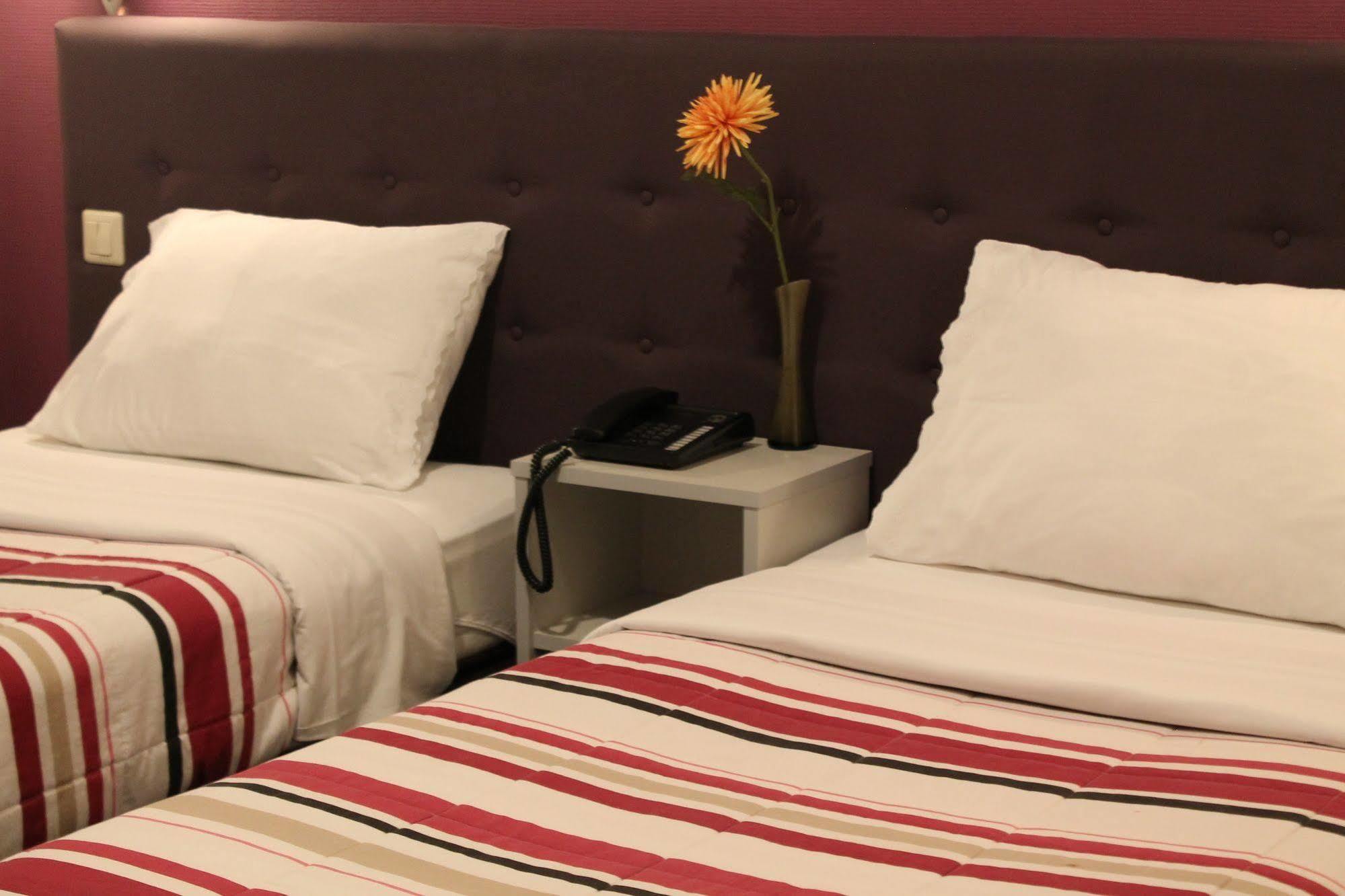 Yasha Hotel Люксембург Екстер'єр фото