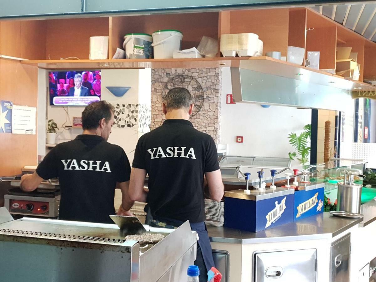 Yasha Hotel Люксембург Екстер'єр фото